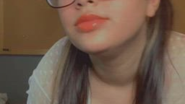 do you like my new outfit? ;)