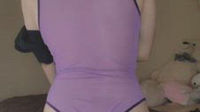 5'4 120lbs no makeup