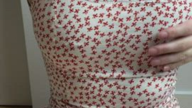 I know you wanna see what’s under my dress