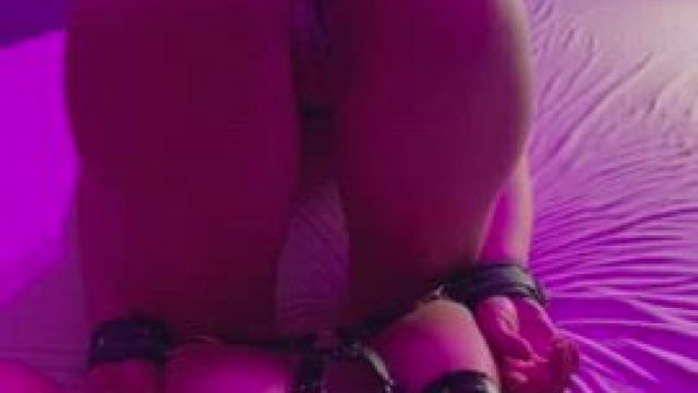 Time to use her [F] in front of a crowd.