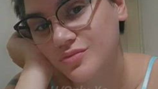 Thick and horny beauty