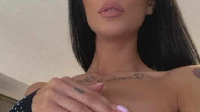 I wanna let one of u cum on my tits multiple times