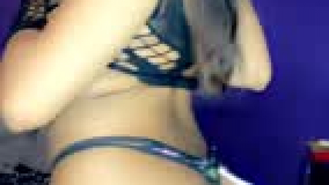 Do you like what I'm wearing for you