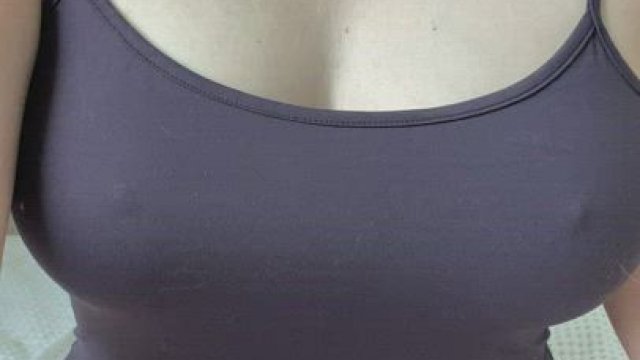 Would you jerk off to me if I sent you nudes?