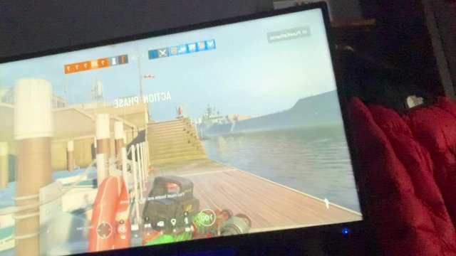 I may be the reason he’s losing (oc;)