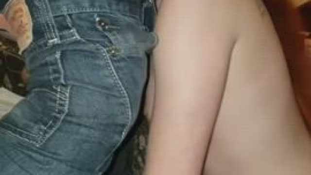 She almost went a full minute getting her face fucked