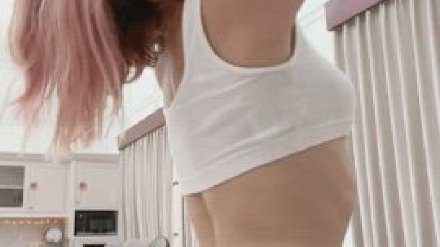 Do you like the front or back view more