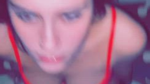 Green eyed cum hungry teen