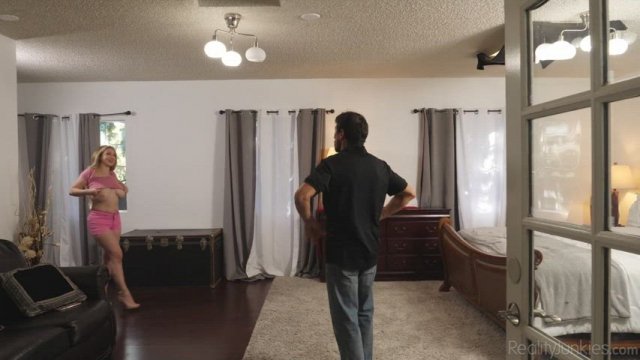 Skylar Vox - Cheating Housewives 3 Scene 1