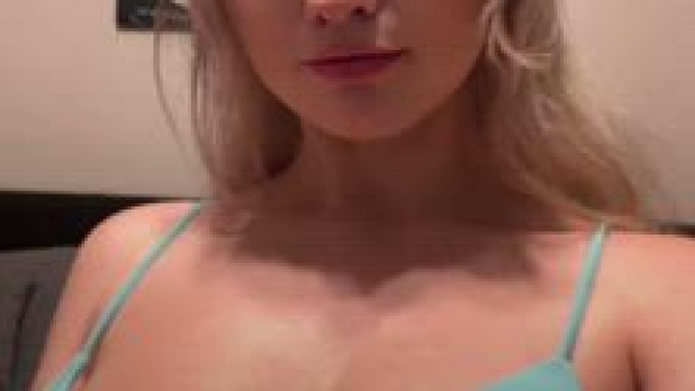 insta @xx_lilpeach tits