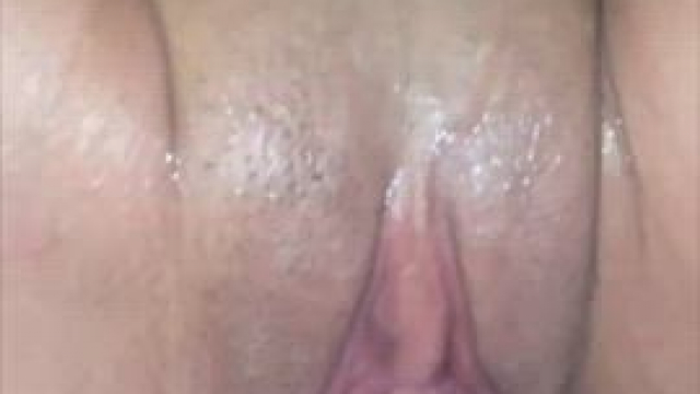 I love when guys come deep inside me