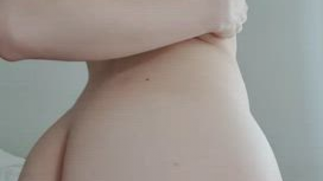 woke up horny and filmed this for you ?