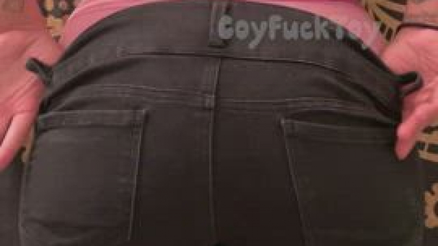 Pink panty peel, issa whole meal