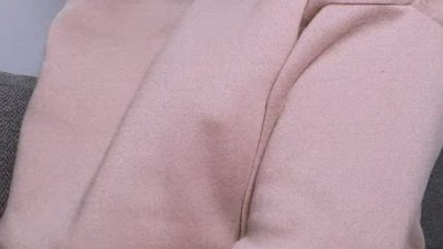 Do you like Arab Boobs ? ( Her Latest album In Comment )