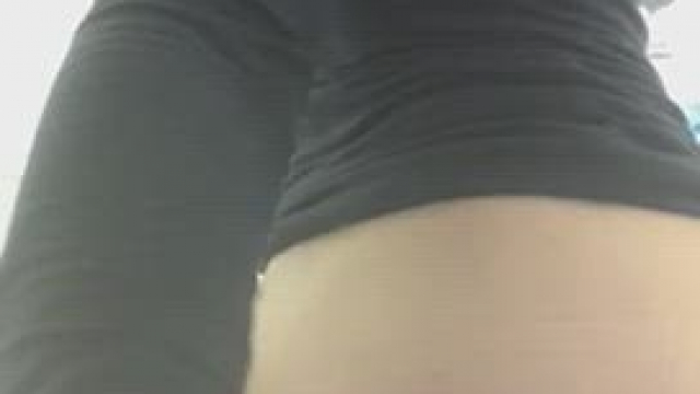 Just turned 18 and I need my ass using.