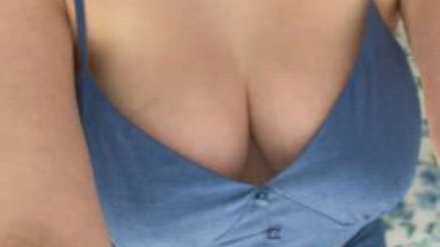 my natural boobs fall out so easily when i don't wear a bra (19f)