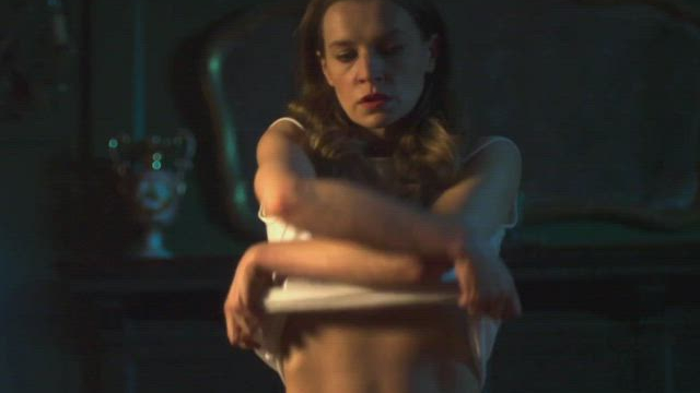 Catherine Walker - A Dark Song [2017]