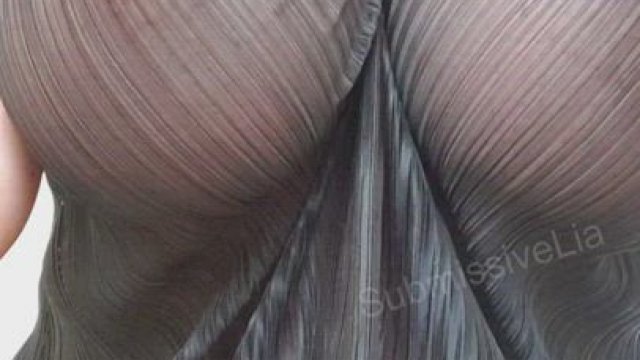 Would you slide your hardon between my boobs?