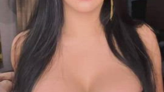 quick titty drop to get you horny ready for the weekend