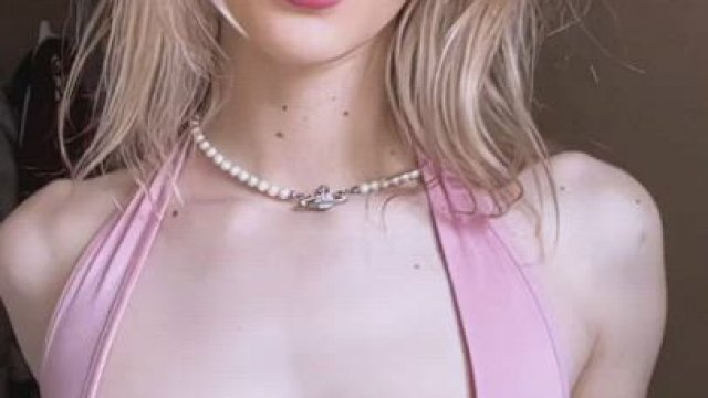 Someone name her. Pure beauty