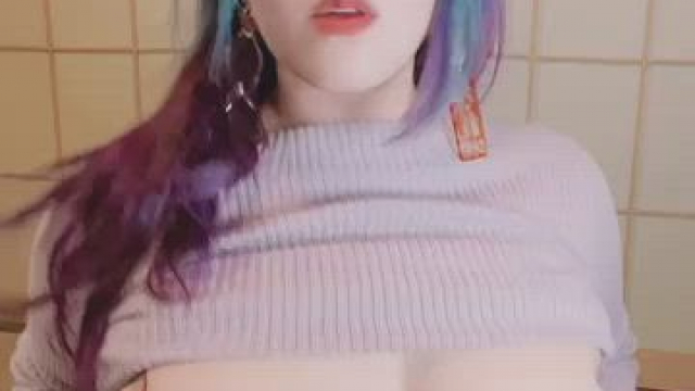 You can cum on these pillows