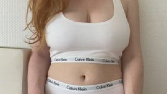 How a pale redhead gets ready to play