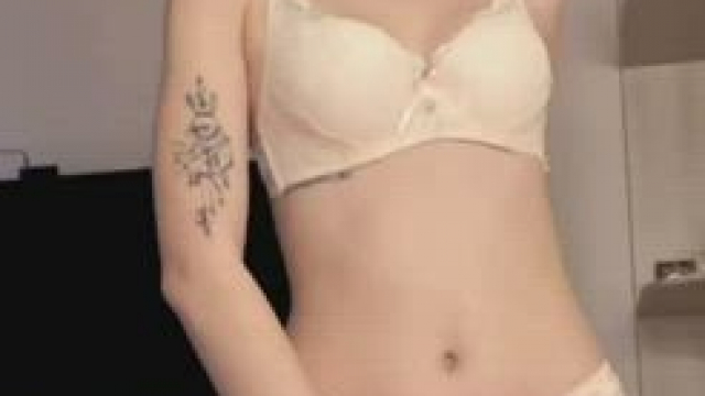 What side of me do u prefer?