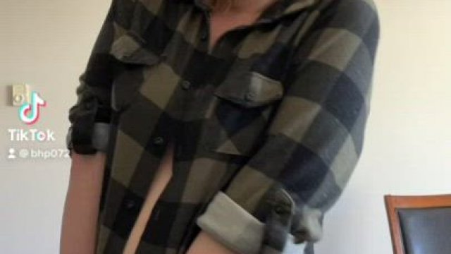 I love shaking my ass