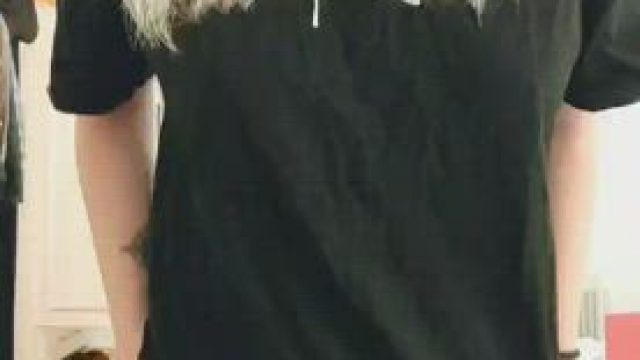 I need someone to glaze these natural Swedish donuts can anyone help