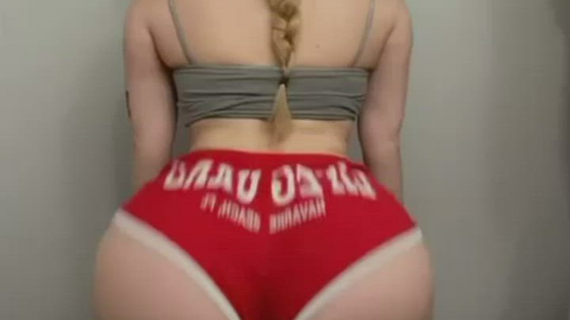 Pussy so wet well take me to Florida