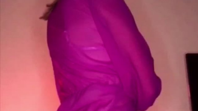 I wanna go dancing with u all night dancing