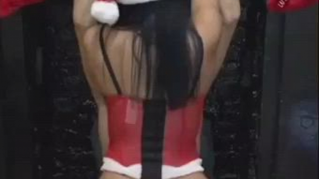 Her pussy is the gift that keeps giving