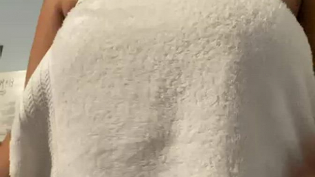 1-10 how much would you wanna be in my room after i shower?