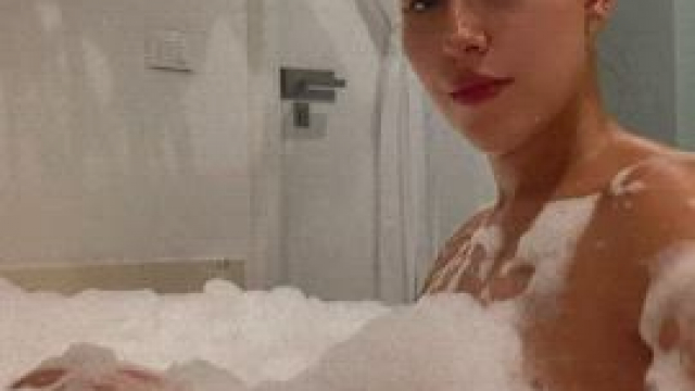 Would you go dirty in the bathtub with a Argentinian redhead?