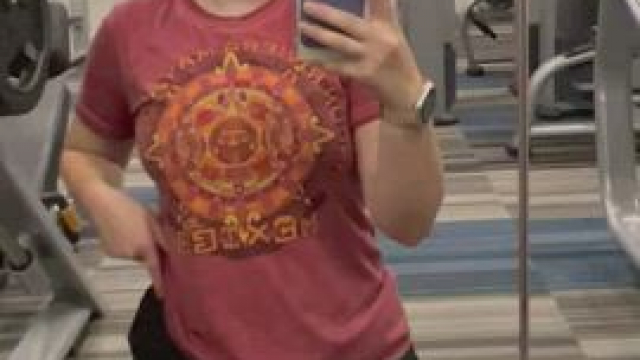 I flashed in my gym!!