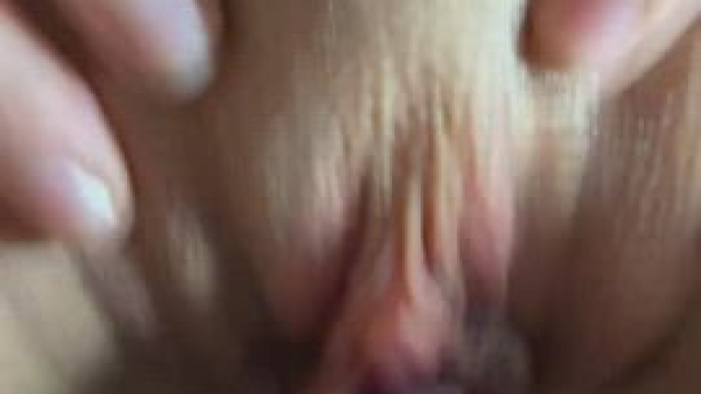 They just wrap and grip perfectly around this toy