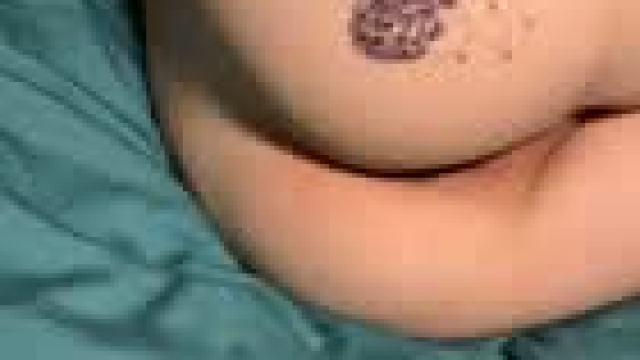 Is my ass juicy enough? Made him bust quickly :P