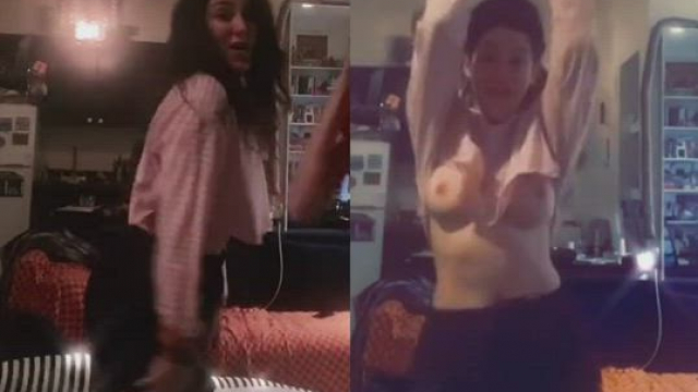 Delibeat Nipslip Tiktok vs Reddit