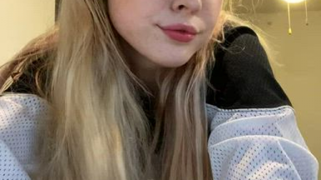 I’m just wondering how many redditors would actually fuck me?