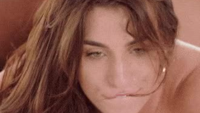 When she realizes the size in her cunt