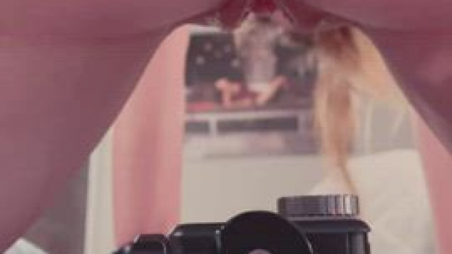 Accidentally dripped my cream pie onto the lens