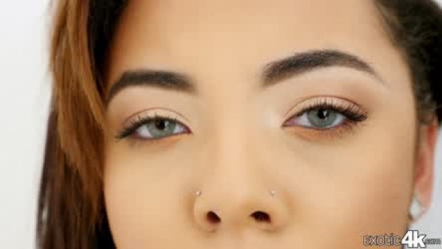 Zerella Skies | Wet Skies | Exotic4k