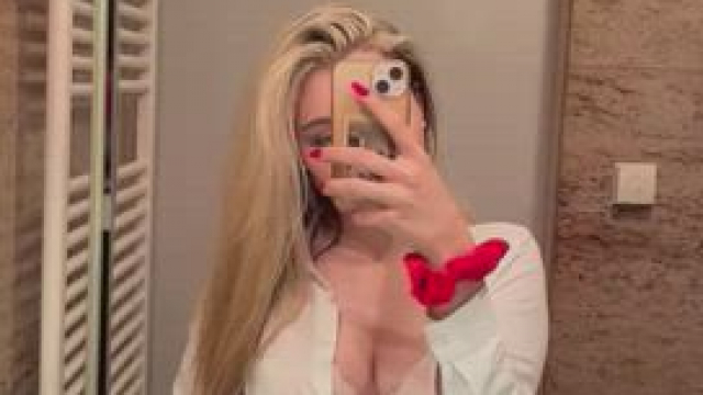 Do u think my ass is better in or out