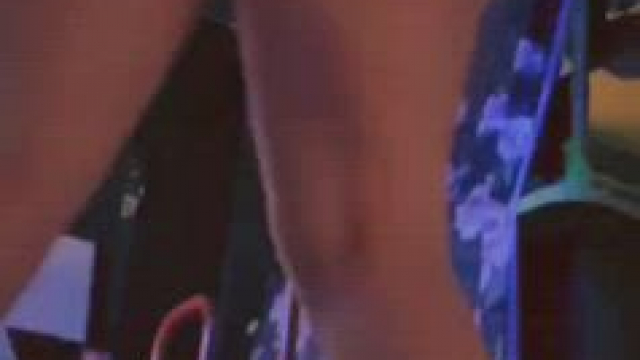 (old snap was deleted) Shaking my lovely big juicy ass for you ;)