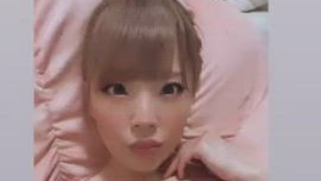 a new story from her instagram. have her tits grown again?