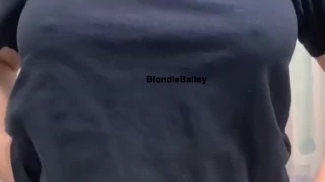 Your busty crafter ?