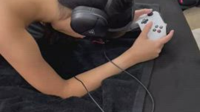 Teen free use slut [F] [18]