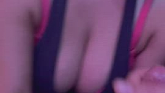 I love sucking dick !