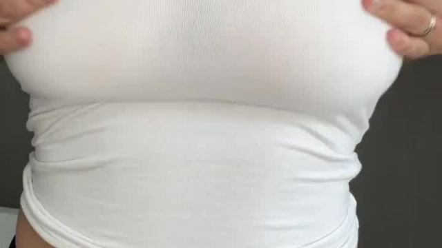 No bra needed for my big milf titties (drop)