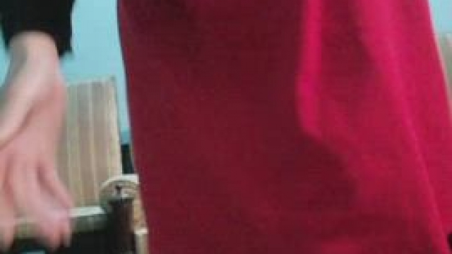 Let me unwrap my Desi ass for you